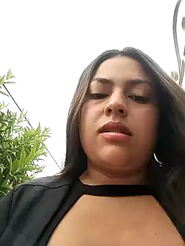 Snapshot of DULCE__26 chatting on March 1, 2025, 11:50 am DULCE  26 online show from March 1, 2025, 11:50 am