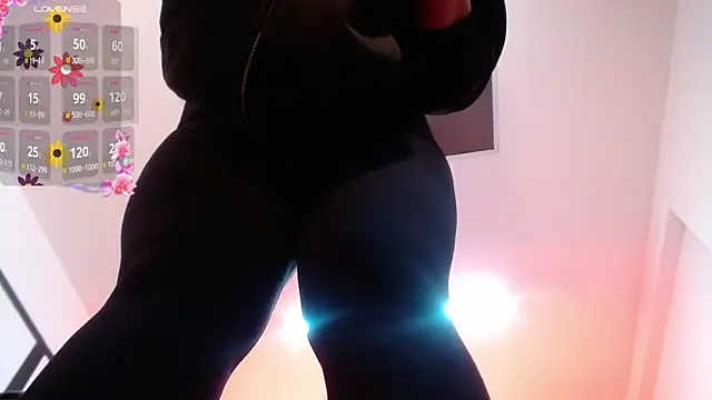 VictoriaMontero30000 online show from March 4, 2025, 3:55 am