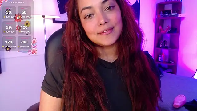 VictoriaMontero30000 online show from March 17, 2025, 3:47 am