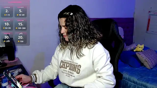 Sabrina Hall  online show from October 6, 2025, 2:09 am