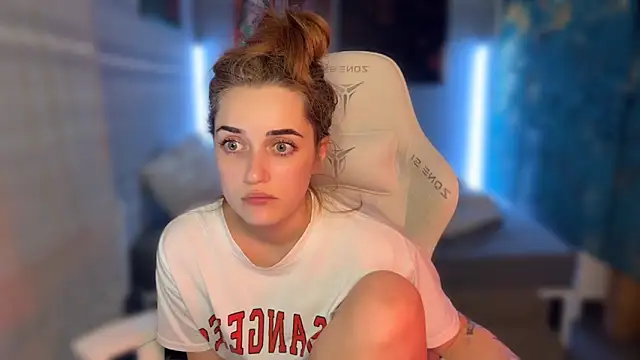  dota2  online show from March 26, 2026, 7:41 pm