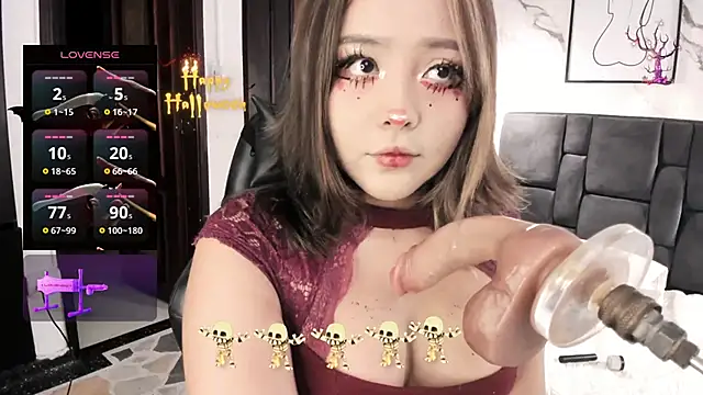 Snapshot of Teen_sofia_ chatting on October 31, 2025, 4:35 am Teen sofia  online show from October 31, 2025, 4:35 am