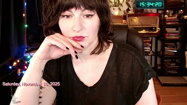 404girlnotfound online show from November 15, 2025, 2:35 pm