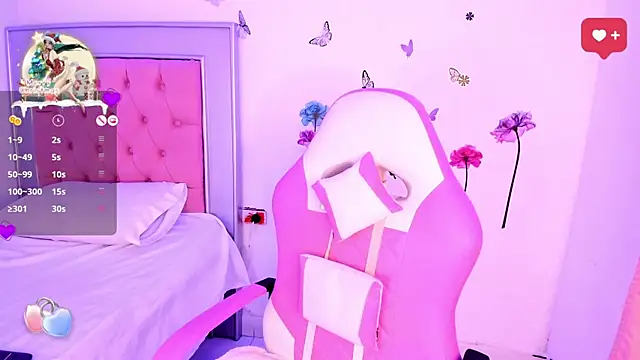 LaurinMonroe online show from December 18, 2024, 1:56 pm