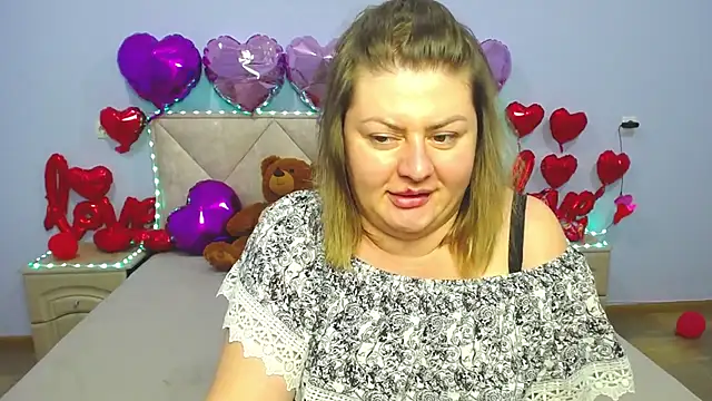 ZannaDreil online show from February 27, 2025, 11:15 pm