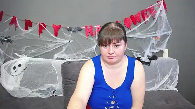 ZannaDreil online show from October 26, 2025, 6:19 am