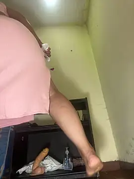 michel ex33 online show from February 5, 2026, 8:35 pm