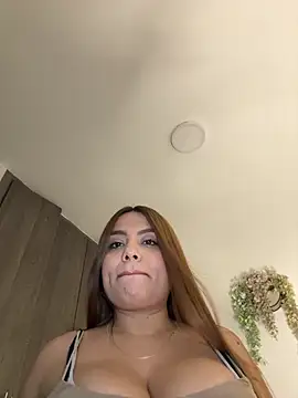 valeria2019hot online show from November 21, 2025, 10:41 pm