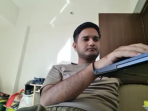 Jonrobinso online show from February 28, 2026, 4:13 am