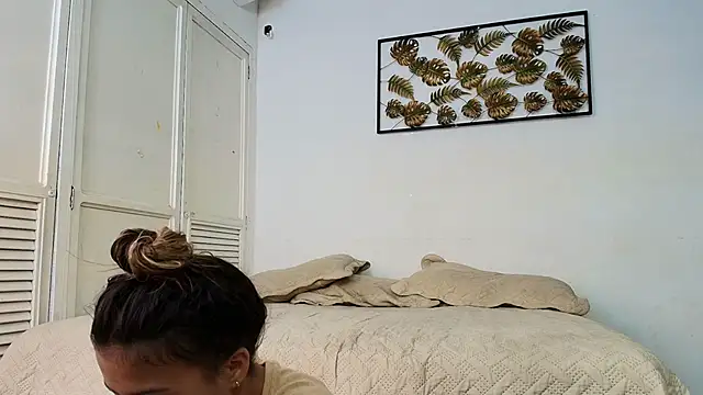 miranda villa online show from March 20, 2025, 12:32 pm