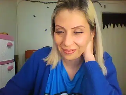 alixia81 online show from January 23, 2025, 12:52 pm