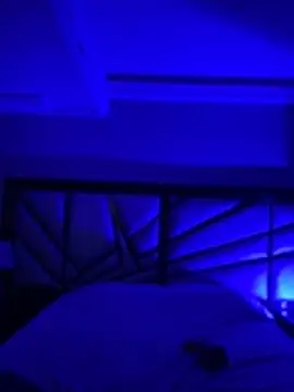 AaronCruz  online show from January 16, 2026, 8:24 pm