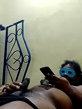 Snapshot of karthick25 chatting on November 16, 2025, 9:26 am karthick25 online show from November 16, 2025, 9:26 am