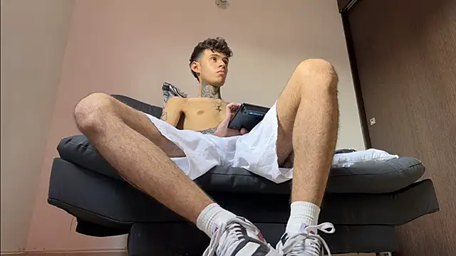 Saturno v online show from March 11, 2025, 5:13 pm