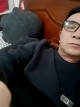 yjw6688 online show from March 18, 2026, 1:03 pm