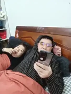 yjw6688 online show from April 1, 2026, 7:53 am