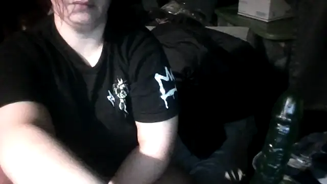 lilbishmiss online show from April 1, 2026, 10:49 am