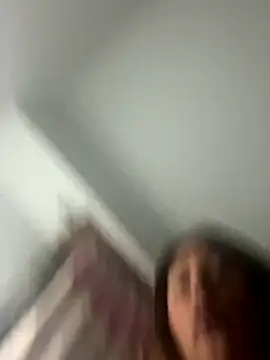 Snapshot of Yerucita chatting on November 20, 2025, 4:23 am Yerucita online show from November 20, 2025, 4:23 am