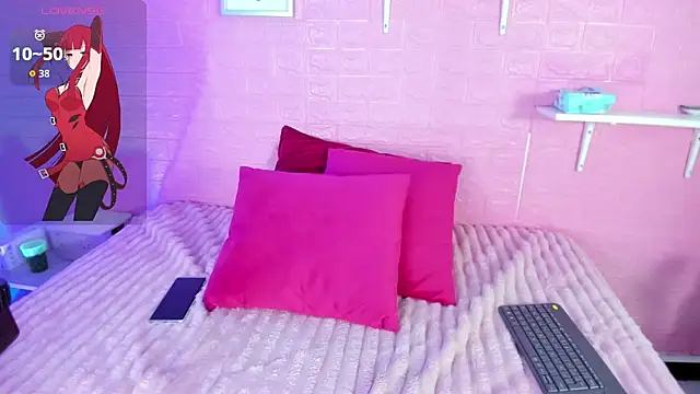 hanna  azumi online show from March 15, 2026, 3:56 am