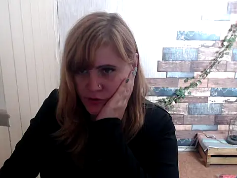 DaniellaKiss online show from October 6, 2025, 8:39 pm