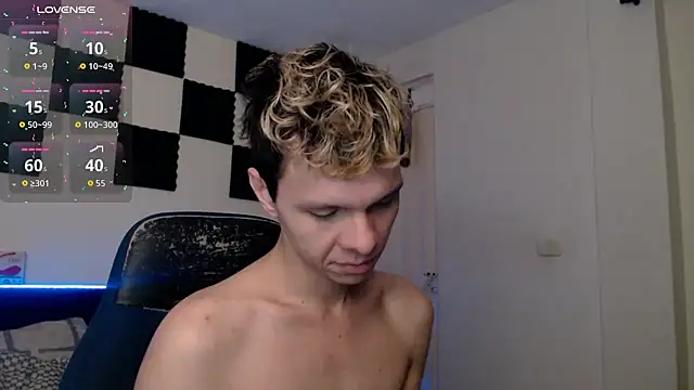 bryamado69 online show from September 19, 2025, 9:22 am