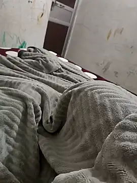 Gururonny07 online show from December 7, 2024, 9:06 am