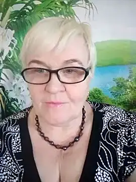 VioletSweet566 online show from March 16, 2025, 12:22 pm