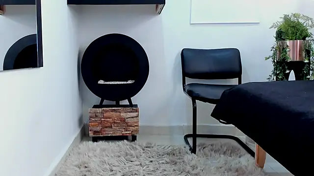 Snapshot of LenaRuiz_ chatting on January 22, 2025, 3:07 pm LenaRuiz online show from January 22, 2025, 3:07 pm