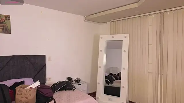  sharlotte777 online show from March 25, 2026, 2:45 pm