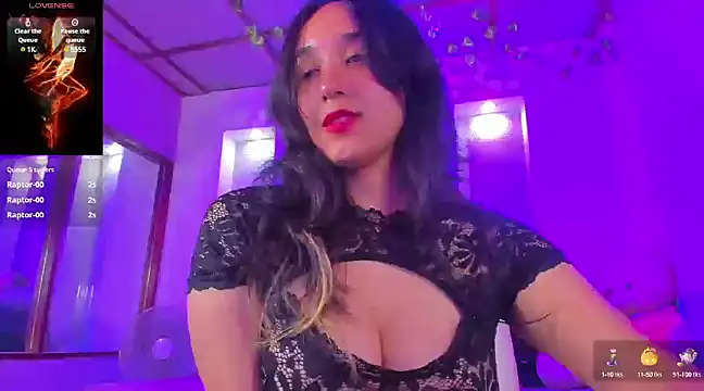 Snapshot of juliieta_love chatting on February 4, 2025, 10:55 pm juliieta love online show from February 4, 2025, 10:55 pm