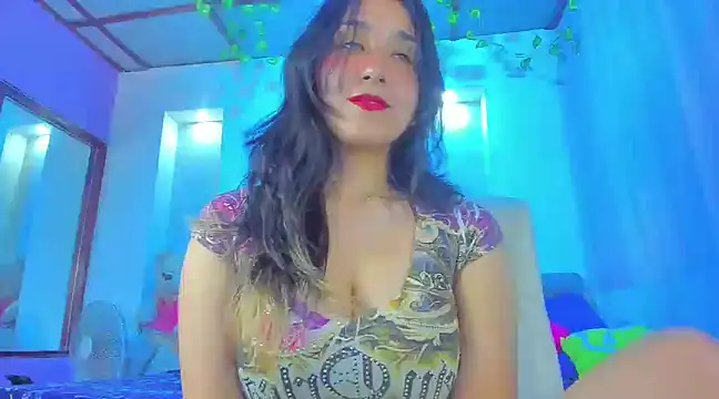 Snapshot of juliieta_love chatting on February 10, 2025, 8:00 pm juliieta love online show from February 10, 2025, 8:00 pm