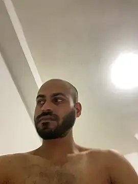 islandvybee55 online show from December 19, 2024, 9:40 am