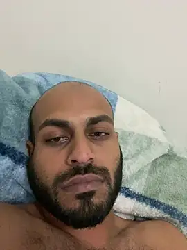 islandvybee55 online show from December 29, 2024, 4:38 am