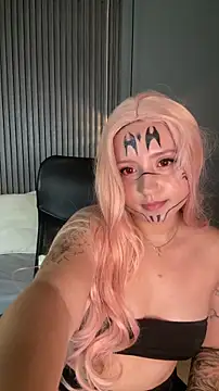 Snapshot of MiaPetit_ chatting on November 1, 2025, 4:14 am MiaPetit  online show from November 1, 2025, 4:14 am