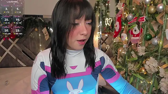 Nanachi Cook online show from December 17, 2025, 8:37 pm