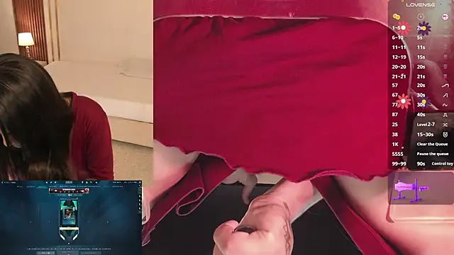 CookiesAndBoots online show from November 5, 2025, 4:12 am