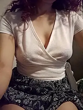 KITTEN-10 online show from December 16, 2025, 3:00 am