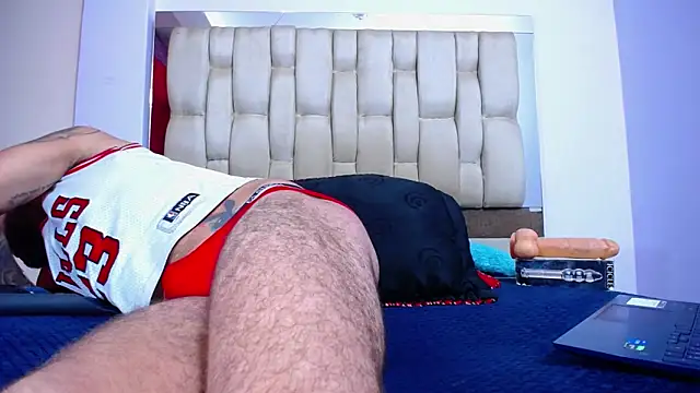 akeemdavid 05 online show from November 7, 2025, 11:16 pm