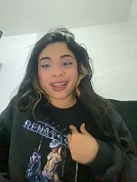 mysteriousgirl20 online show from January 6, 2026, 3:43 am