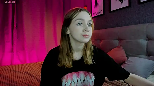 Snapshot of Lesi_Moonie01 chatting on February 11, 2026, 9:14 am Lesi Moonie01 online show from February 11, 2026, 9:14 am