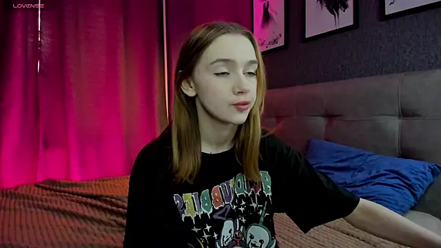 Snapshot of Lesi_Moonie01 chatting on February 12, 2026, 9:26 am Lesi Moonie01 online show from February 12, 2026, 9:26 am