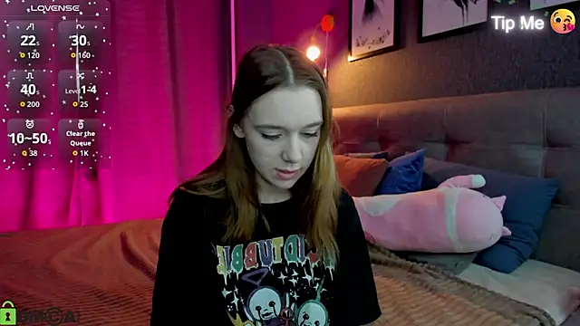 Snapshot of Lesi_Moonie01 chatting on February 25, 2026, 9:19 am Lesi Moonie01 online show from February 25, 2026, 9:19 am