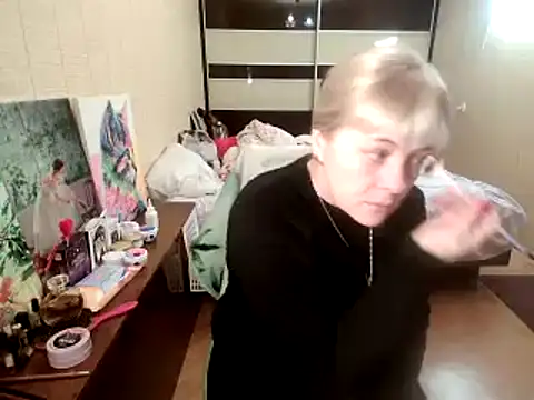 Lia Laguna77 online show from November 30, 2025, 7:56 am