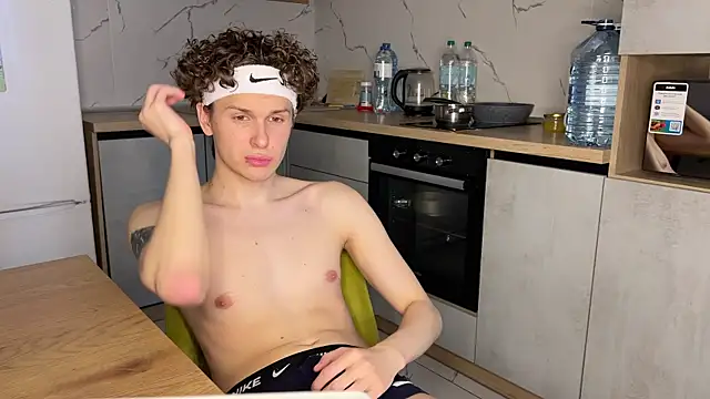 alyx garden online show from March 3, 2026, 12:55 pm