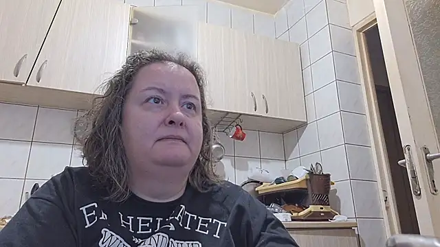 Snapshot of melissaBlessing chatting on January 22, 2025, 9:24 am melissaBlessing online show from January 22, 2025, 9:24 am