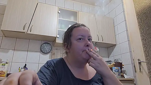 Snapshot of melissaBlessing chatting on September 24, 2025, 1:53 am melissaBlessing online show from September 24, 2025, 1:53 am