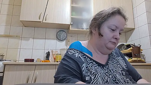 Snapshot of melissaBlessing chatting on February 15, 2026, 3:58 am melissaBlessing online show from February 15, 2026, 3:58 am