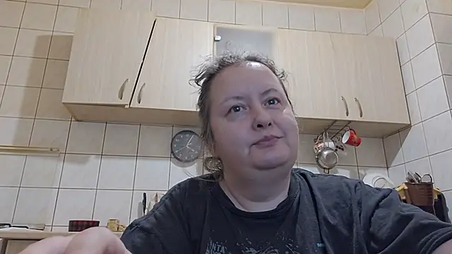 Snapshot of melissaBlessing chatting on February 17, 2026, 1:57 am melissaBlessing online show from February 17, 2026, 1:57 am