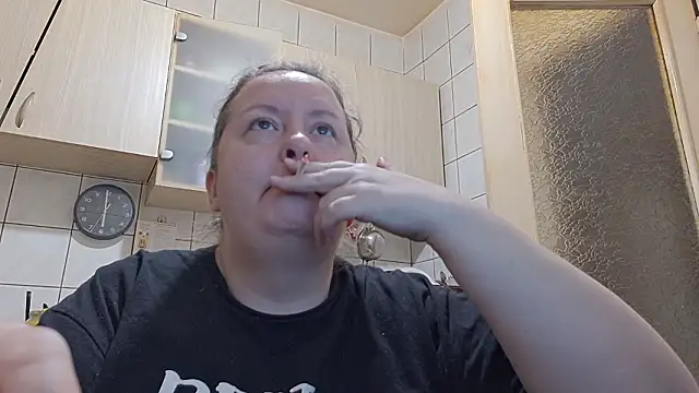 Snapshot of melissaBlessing chatting on February 22, 2026, 3:51 am melissaBlessing online show from February 22, 2026, 3:51 am