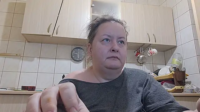 Snapshot of melissaBlessing chatting on February 28, 2026, 3:40 am melissaBlessing online show from February 28, 2026, 3:40 am